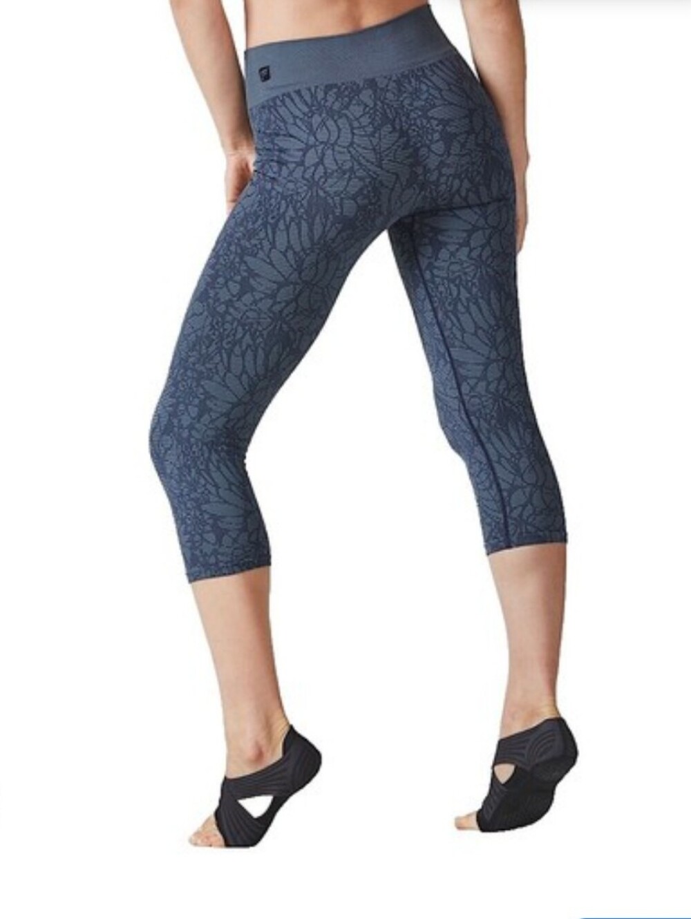 Fabletics Cropped Pants - Picture 5 of 9